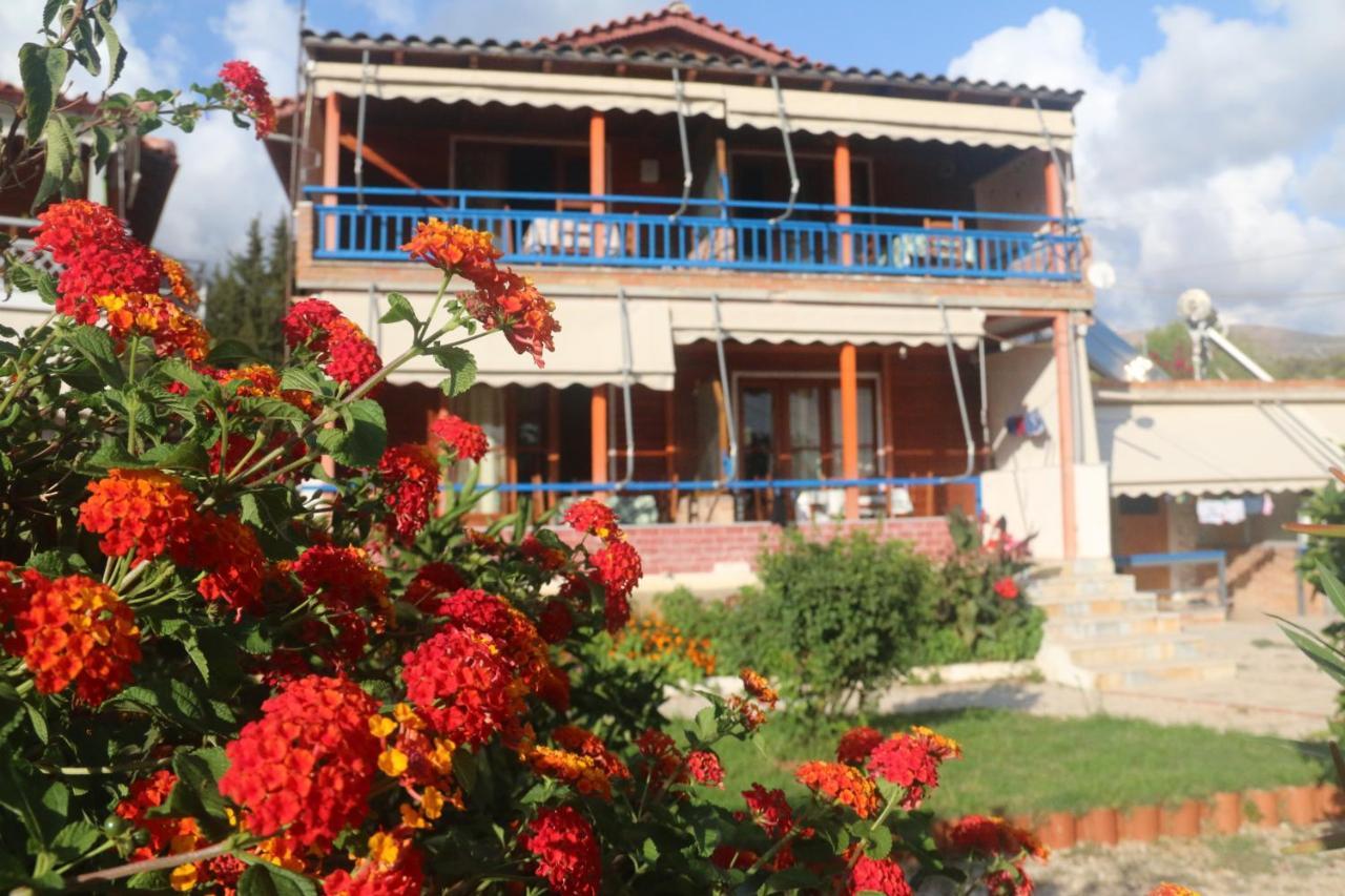 Guesthouse Rondo Химара Экстерьер фото