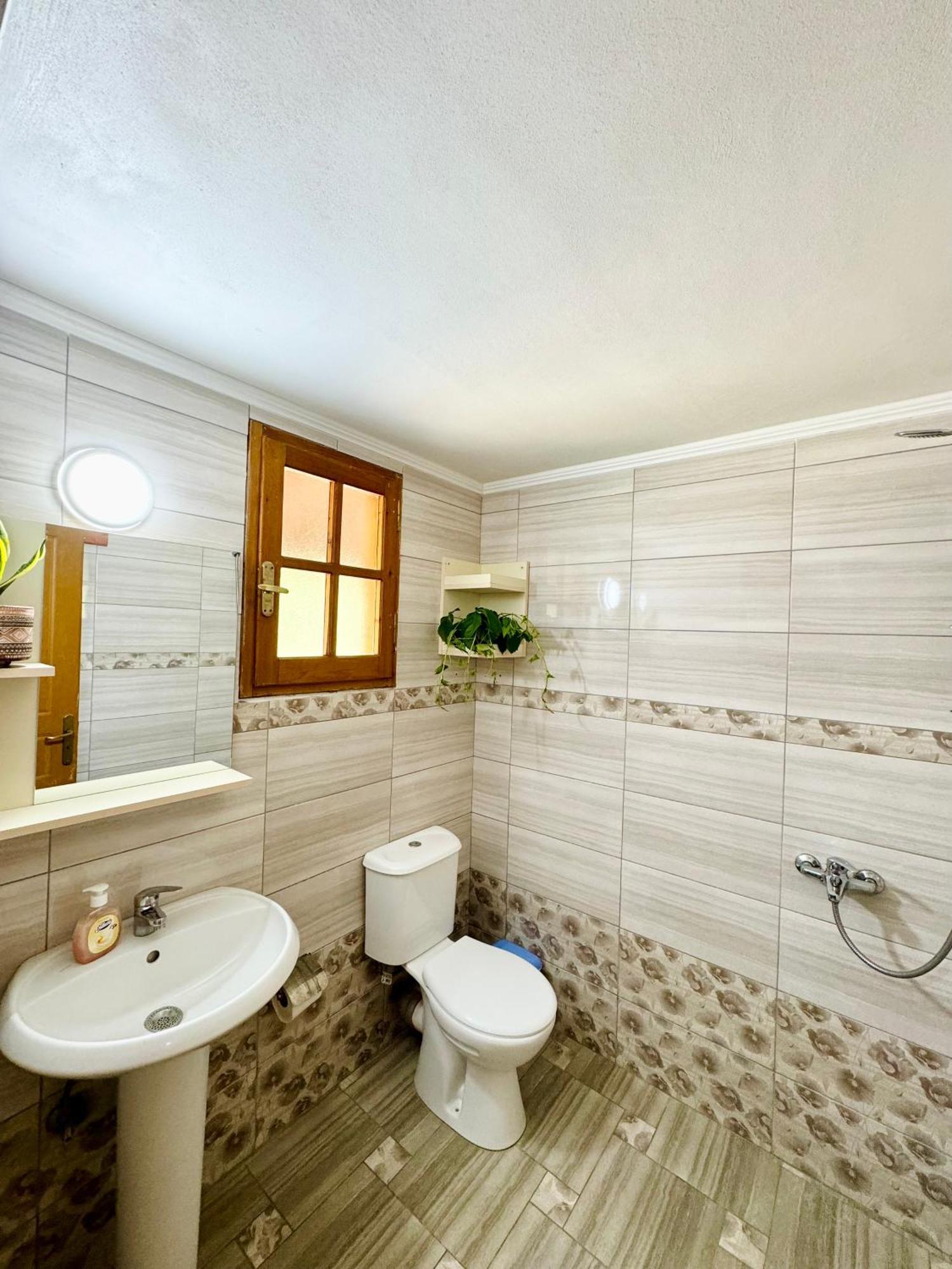 Guesthouse Rondo Химара Экстерьер фото